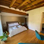 Margutta Domitia Home
