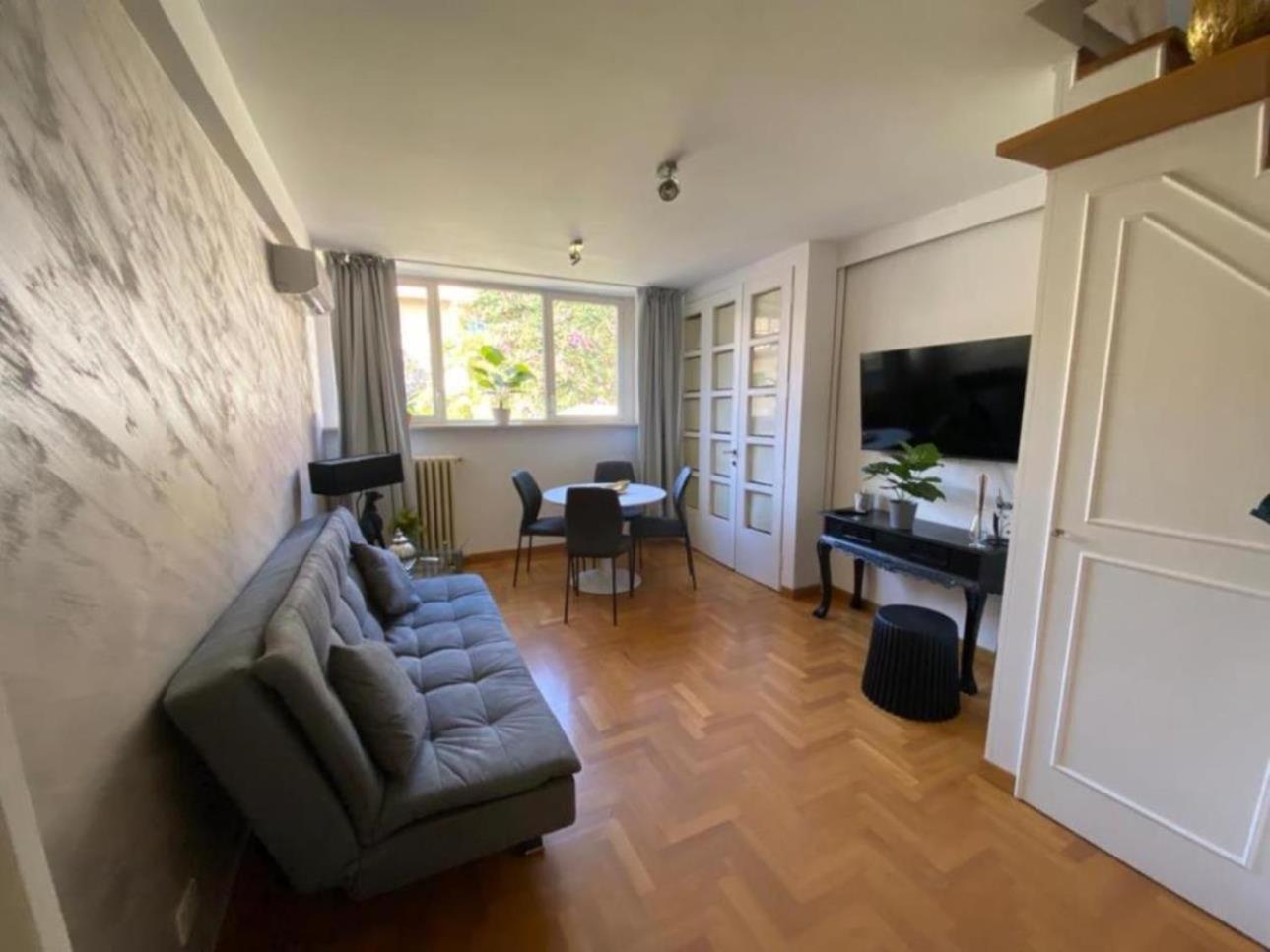 Apartment Margutta Domitia *